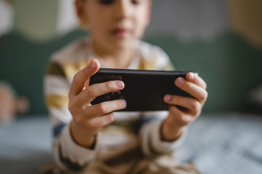 Read more about the article 2025/11/30 過動兒遭網路霸凌風險高5成！醫籲強化數位素養 – 中時新聞網